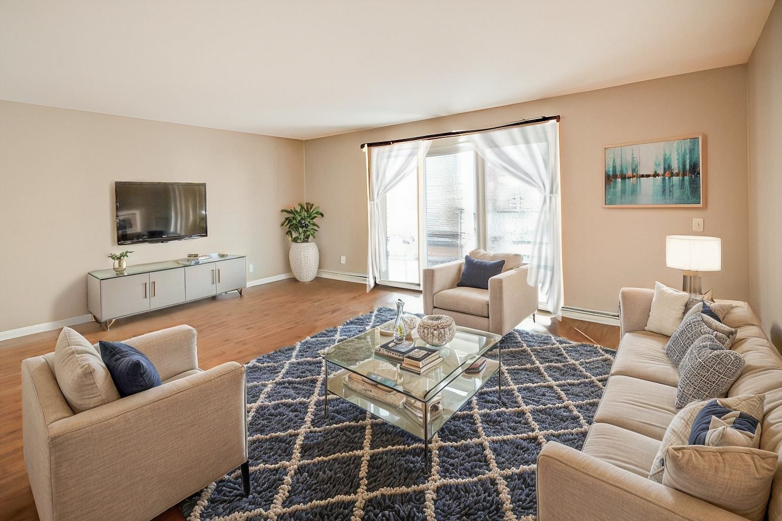 6 Heritage Circle 4