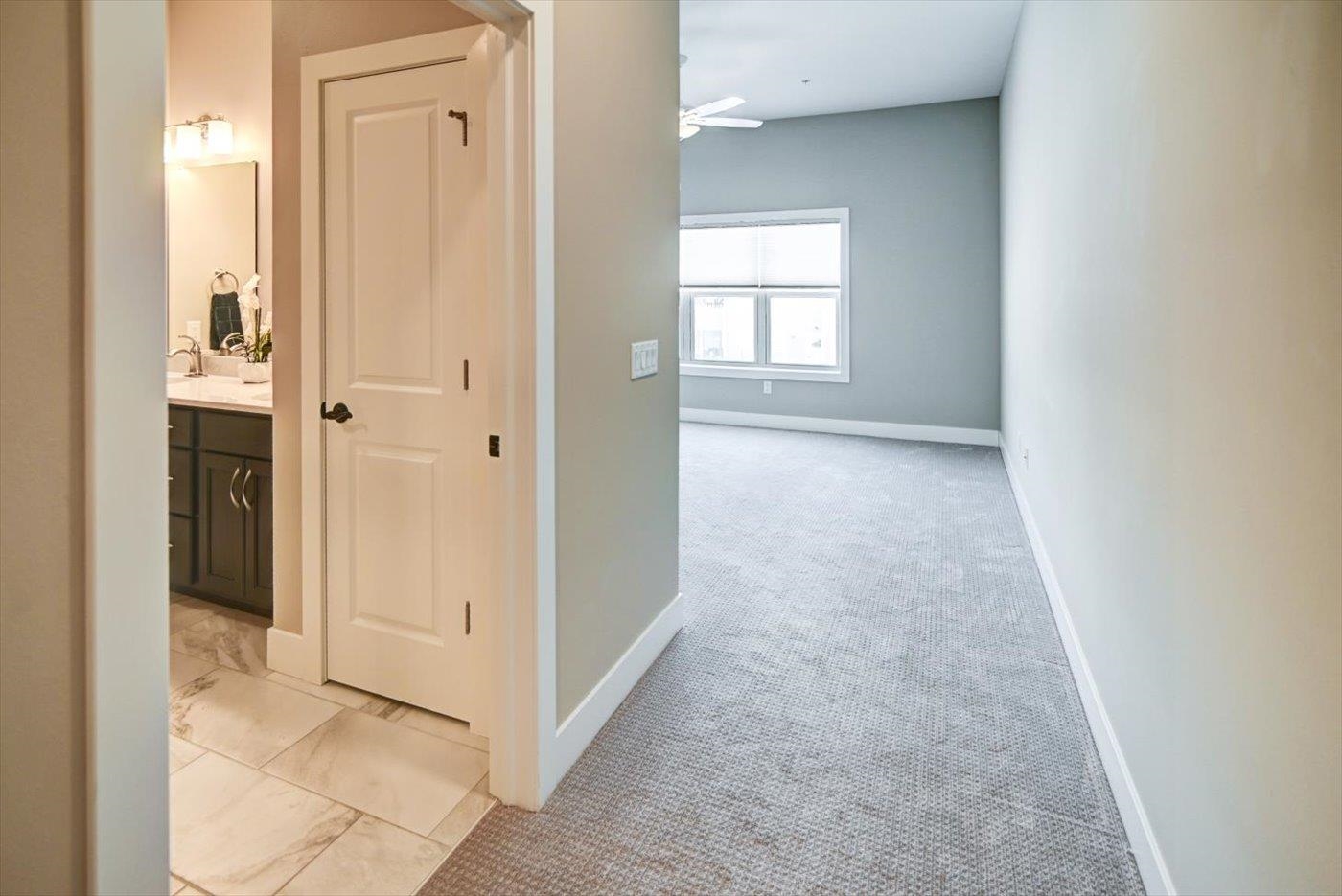 1801 Opus Lane 103
