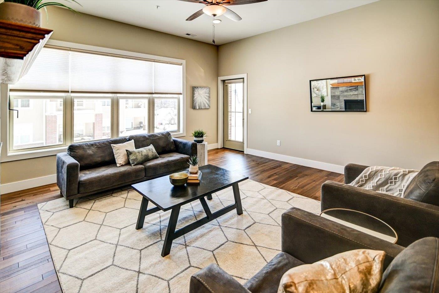 1801 Opus Lane 103