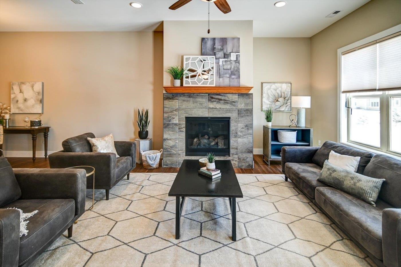 1801 Opus Lane 103