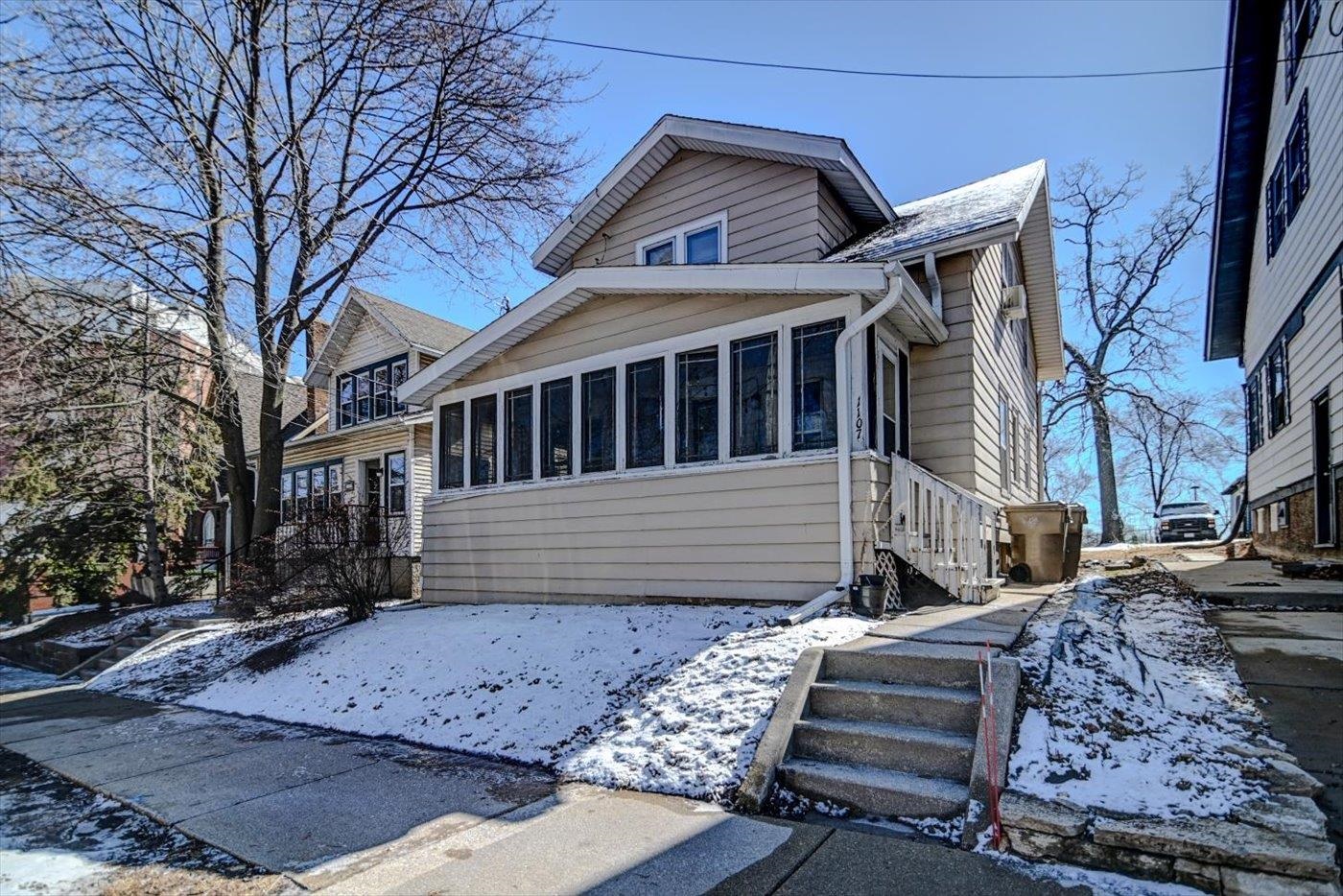 1107 Erin Street