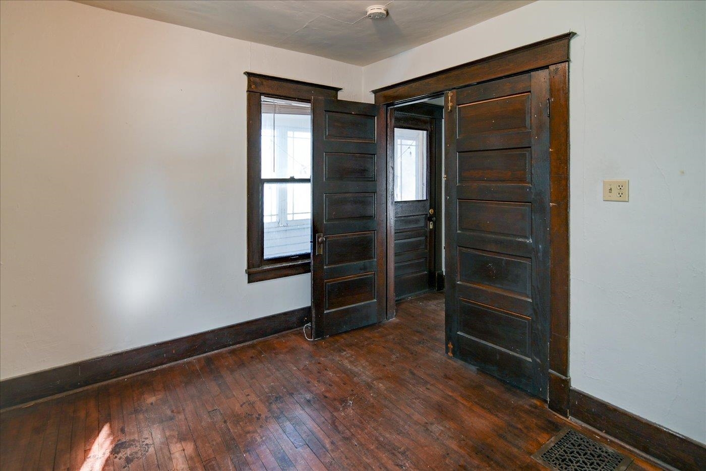 1107 Erin Street