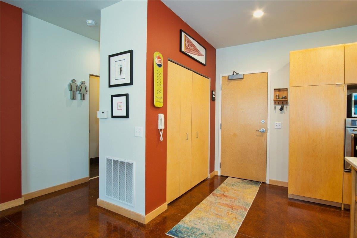 7777 Elmwood Avenue Unit: 204