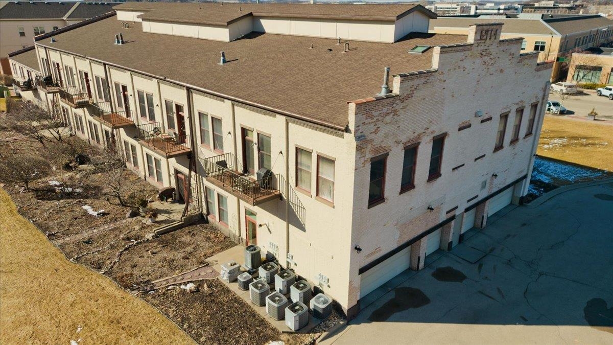 7777 Elmwood Avenue Unit: 204