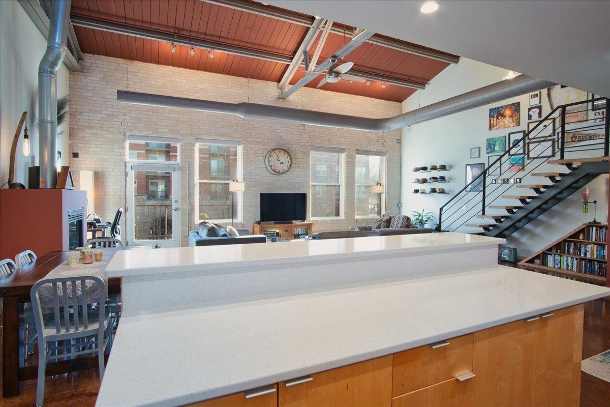7777 Elmwood Avenue Unit: 204