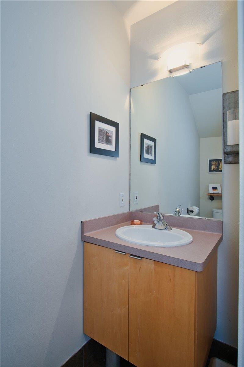 7777 Elmwood Avenue Unit: 204