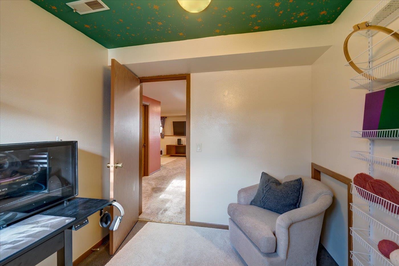 2914 Greenway Trail