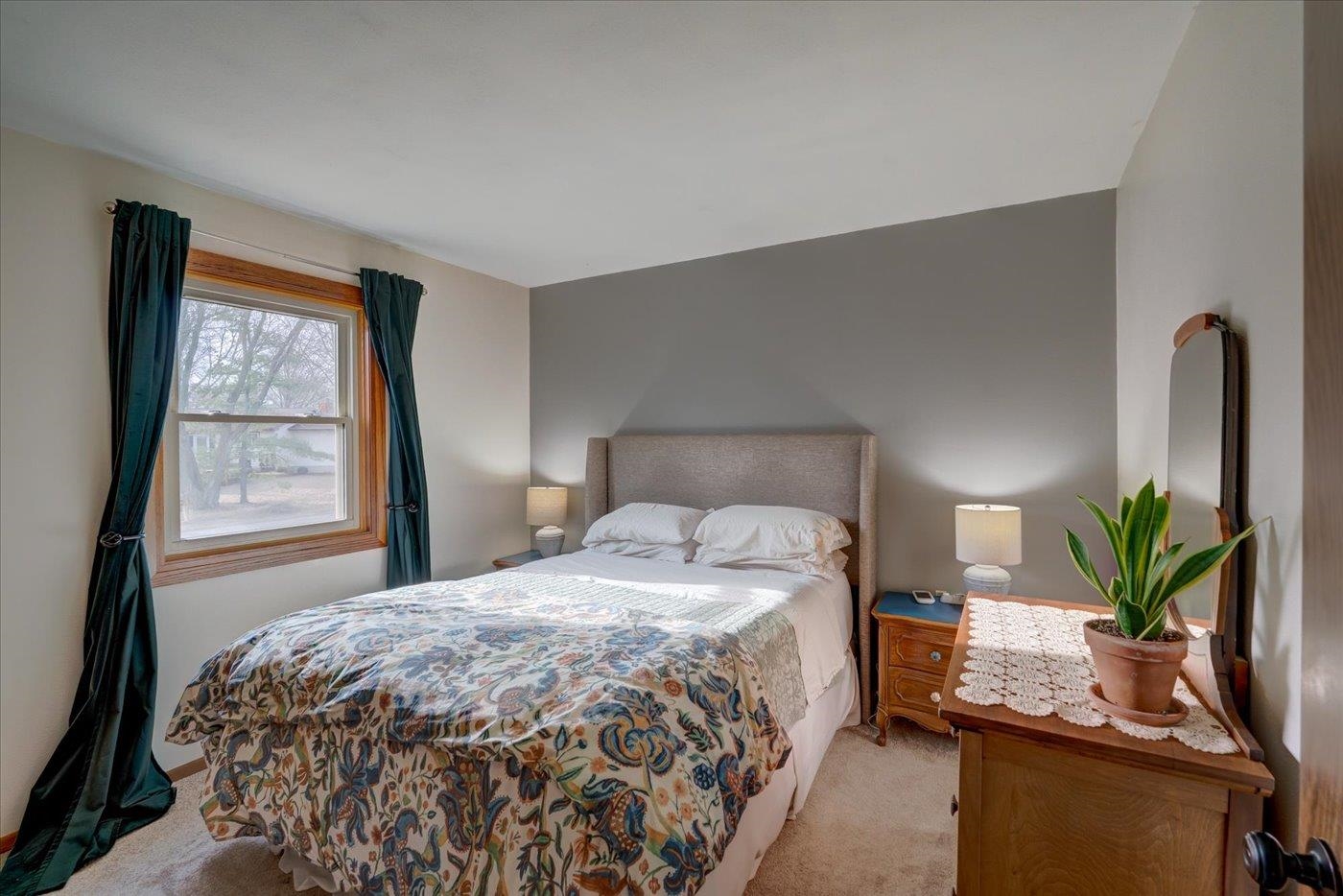 2914 Greenway Trail