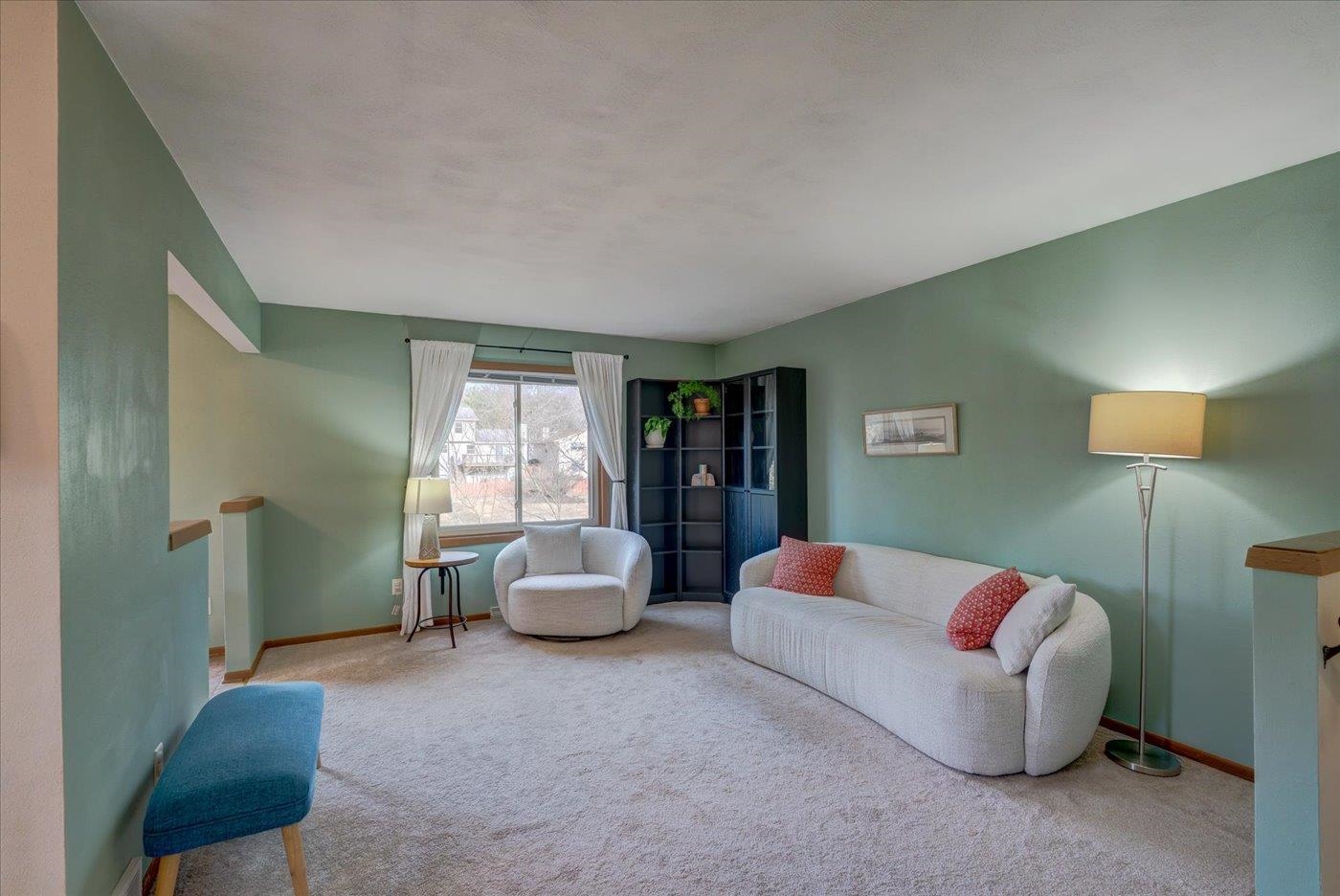 2914 Greenway Trail