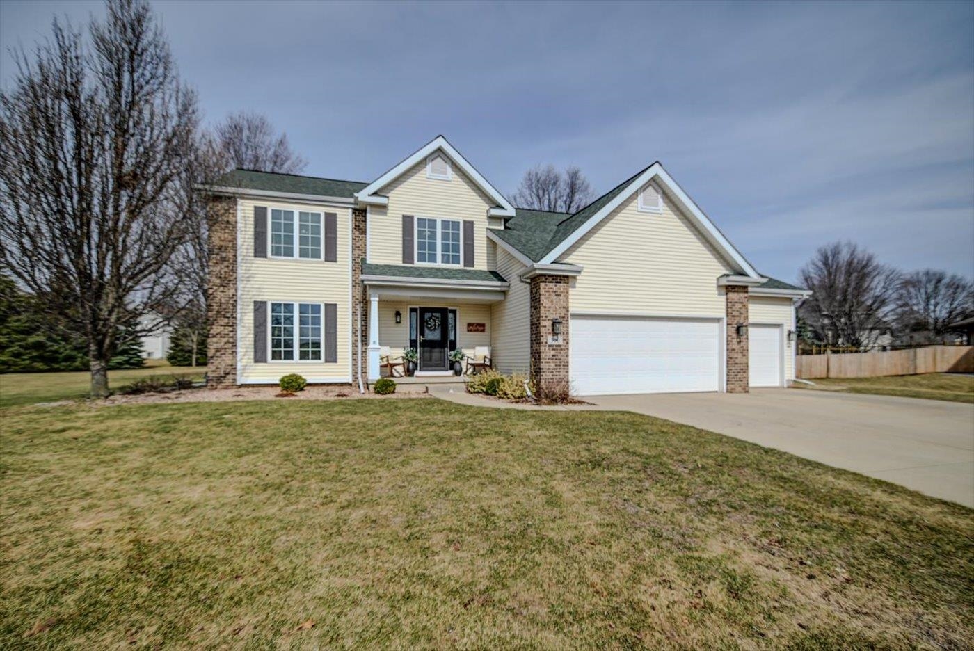 500 Prairieview Court