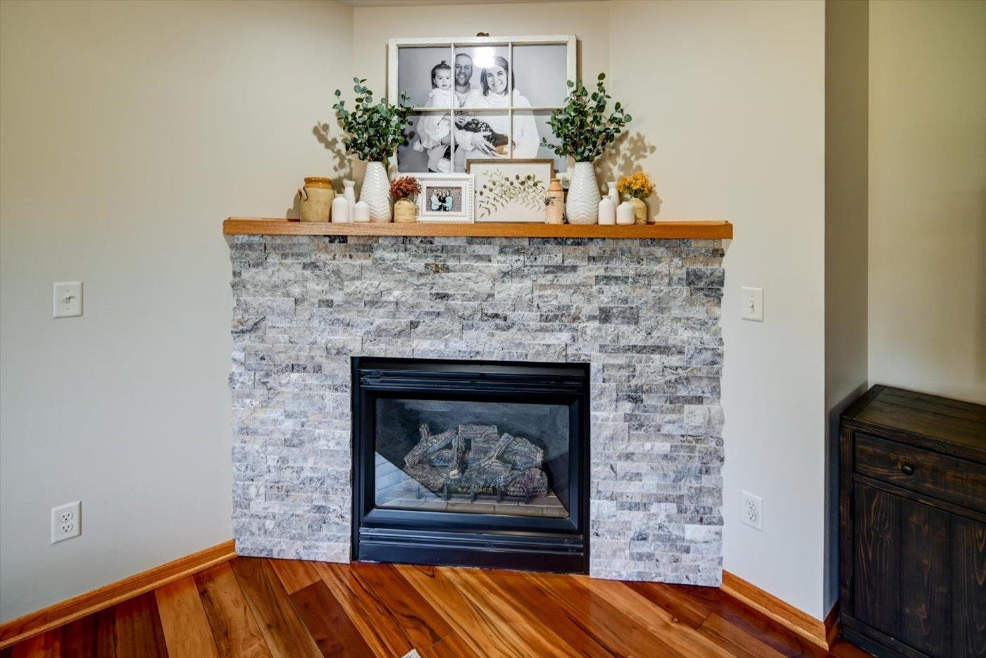 500 Prairieview Court