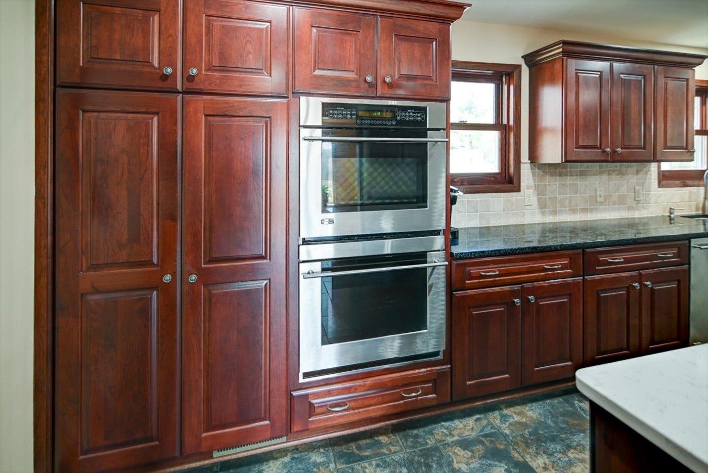 500 Prairieview Court