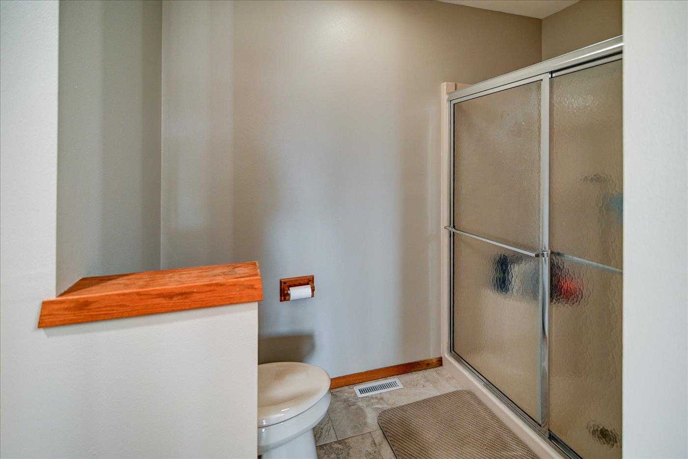 500 Prairieview Court