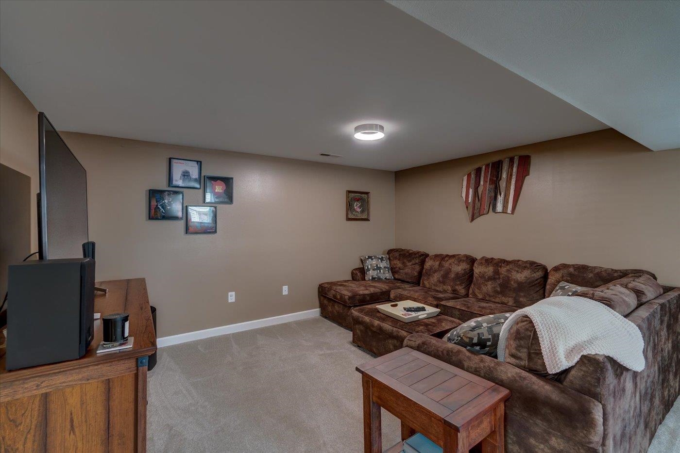 4402 Prairieview Drive