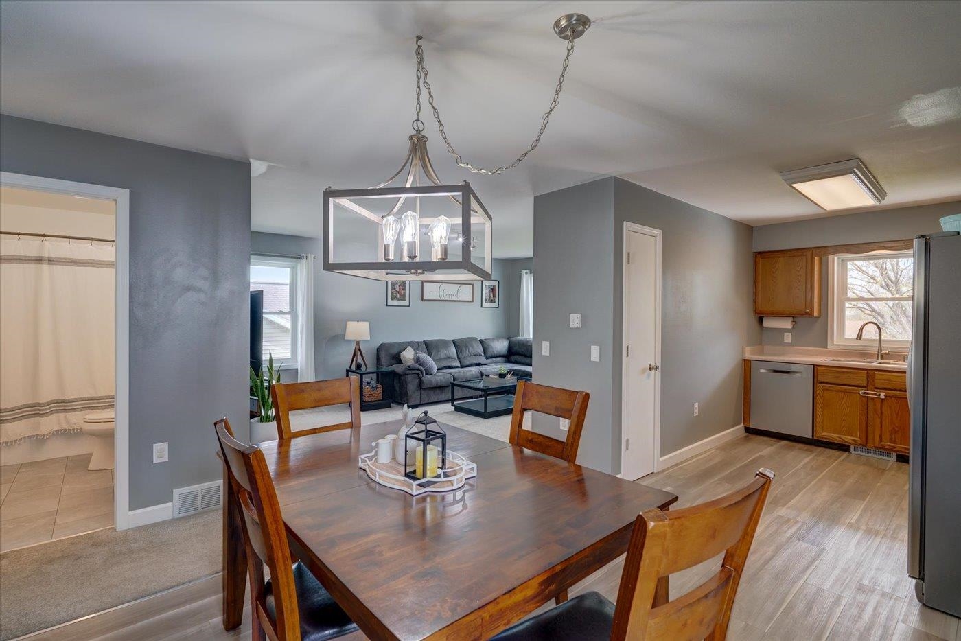 4402 Prairieview Drive