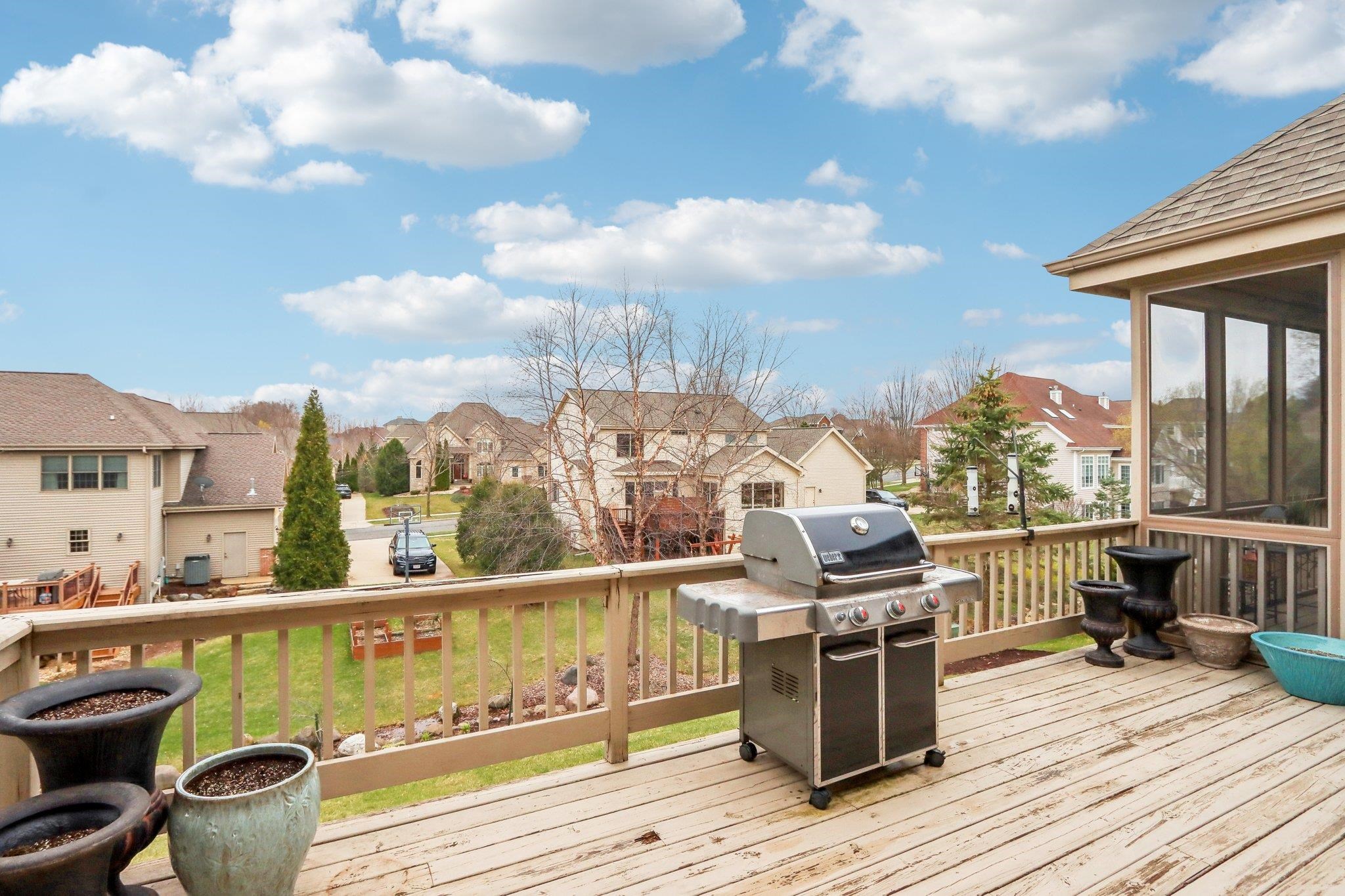 9719 Sandhill Road