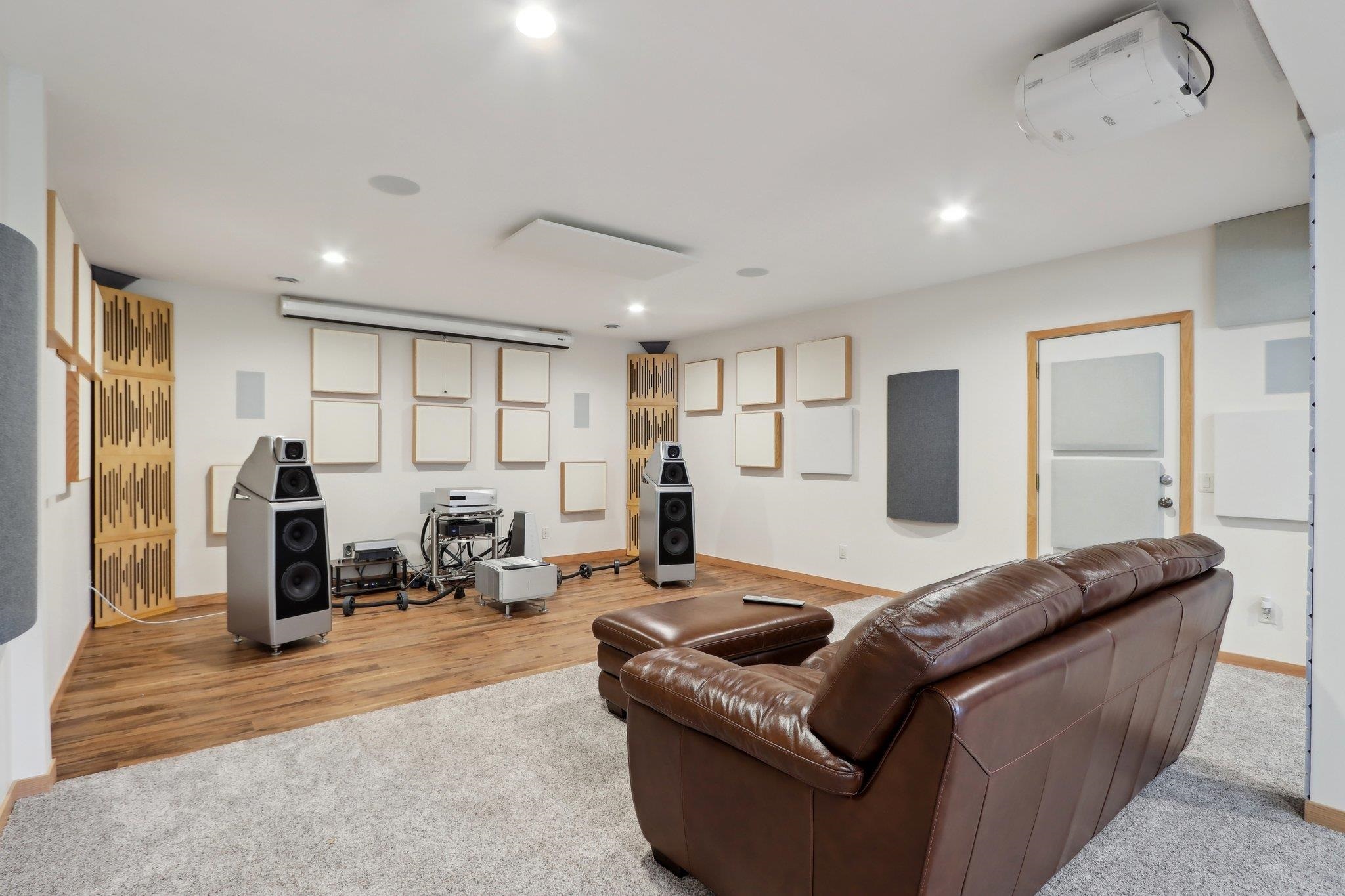 3422 John Muir Drive