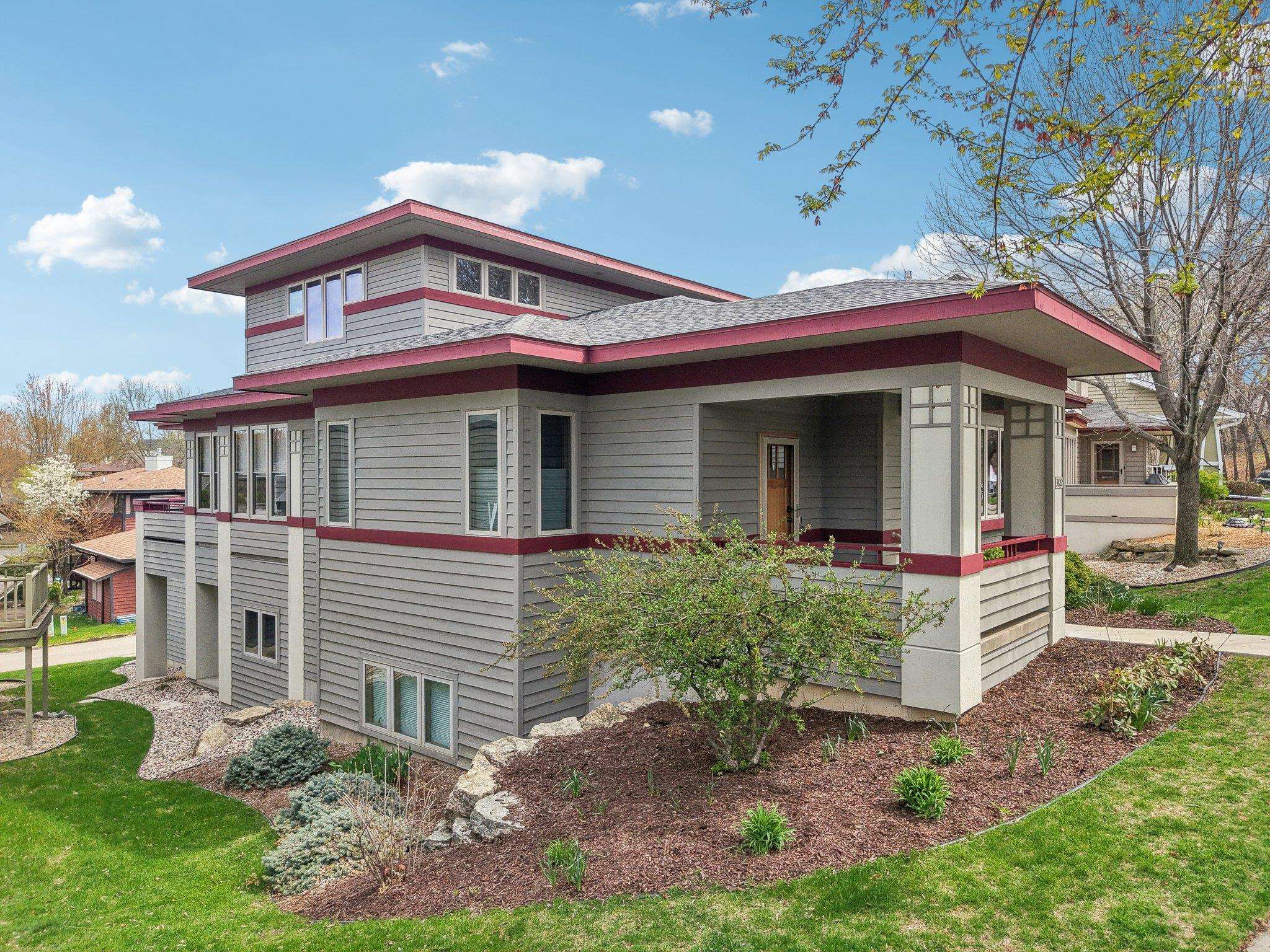 3422 John Muir Drive