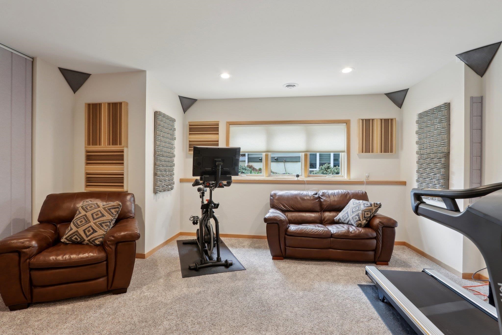 3422 John Muir Drive