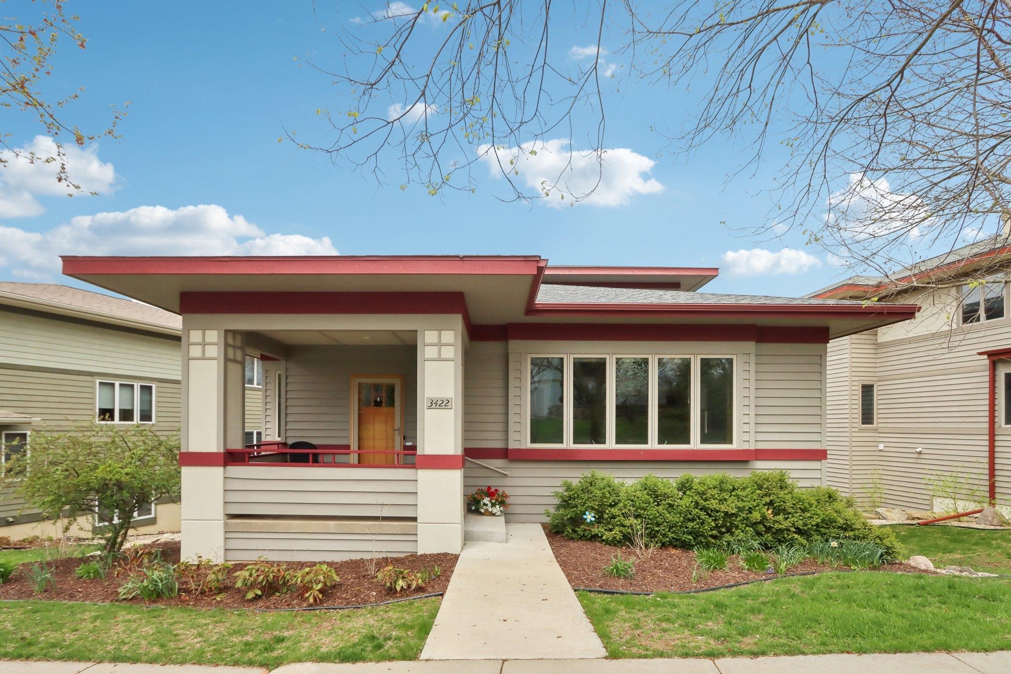 3422 John Muir Drive