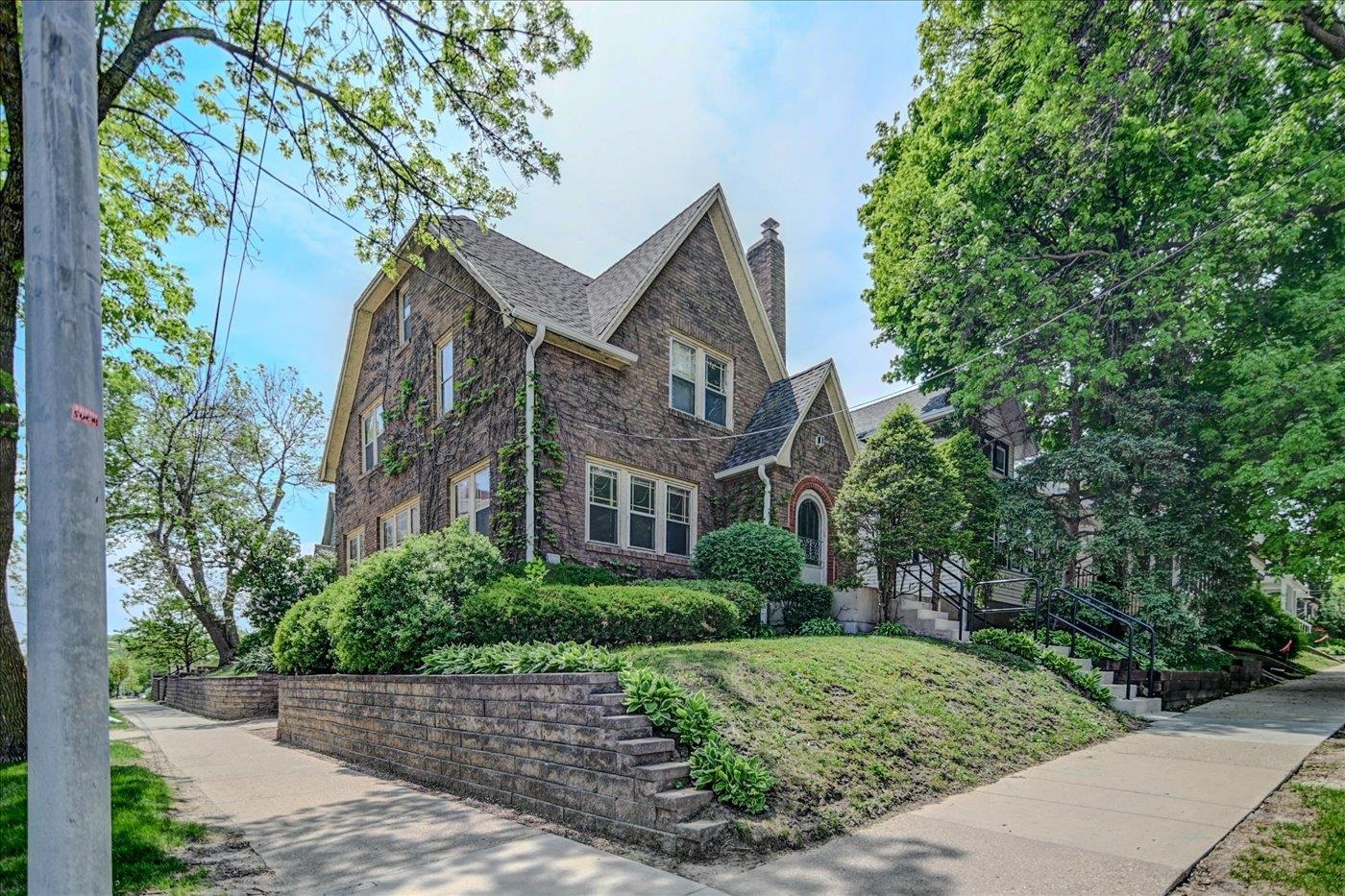 1101 Erin Street