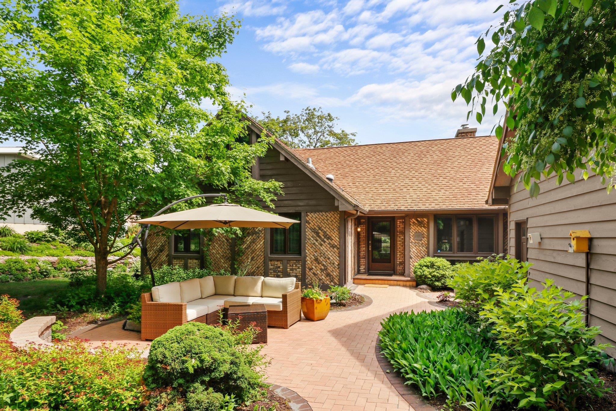 6102 Quetico Drive