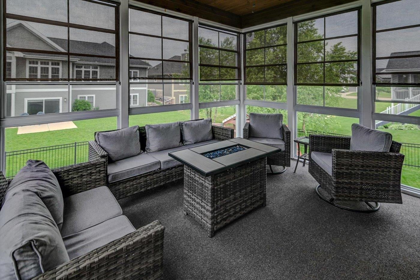 825 Richard Way