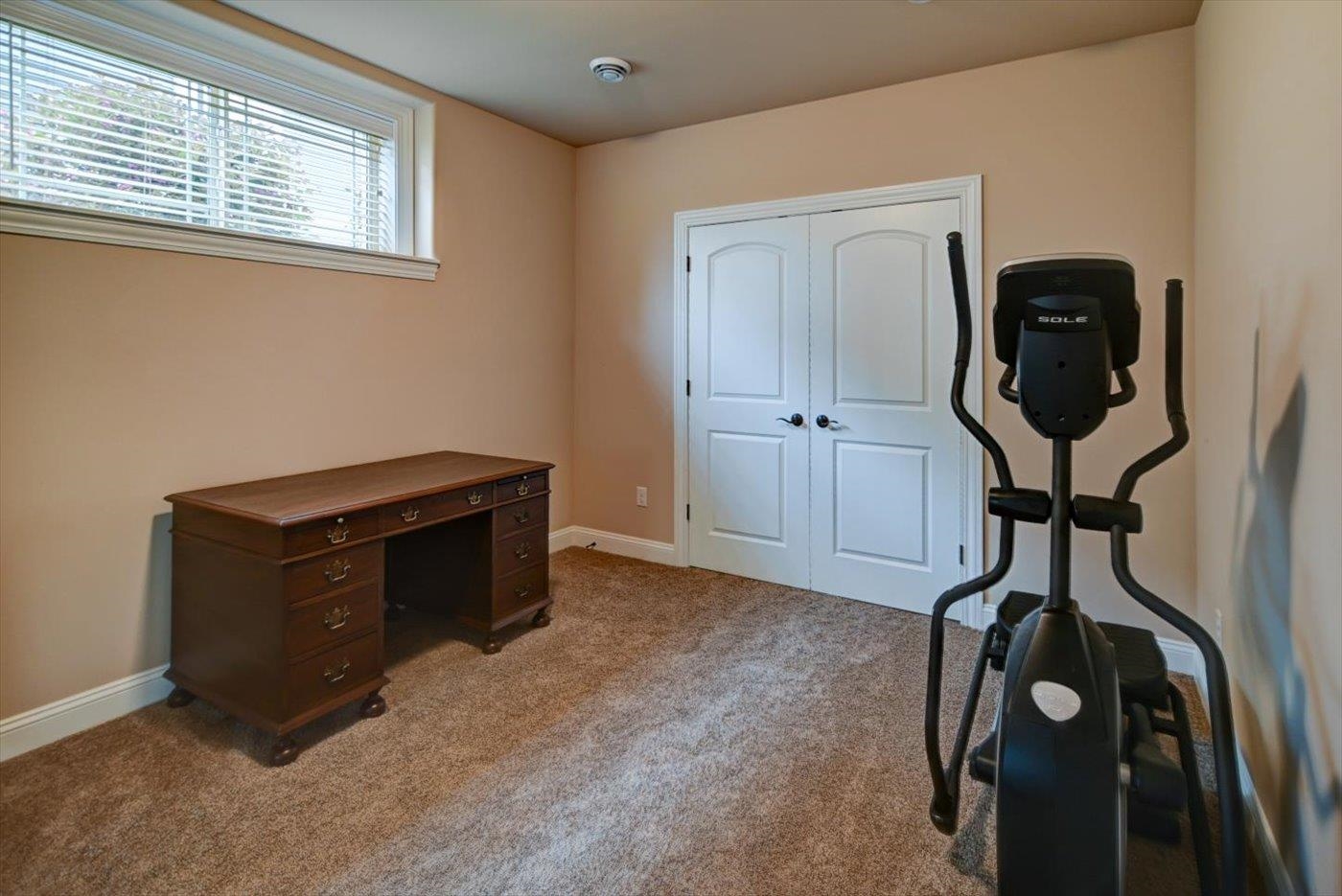 825 Richard Way