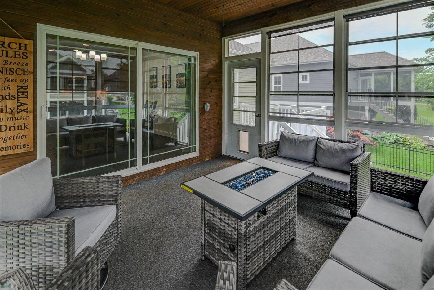 825 Richard Way