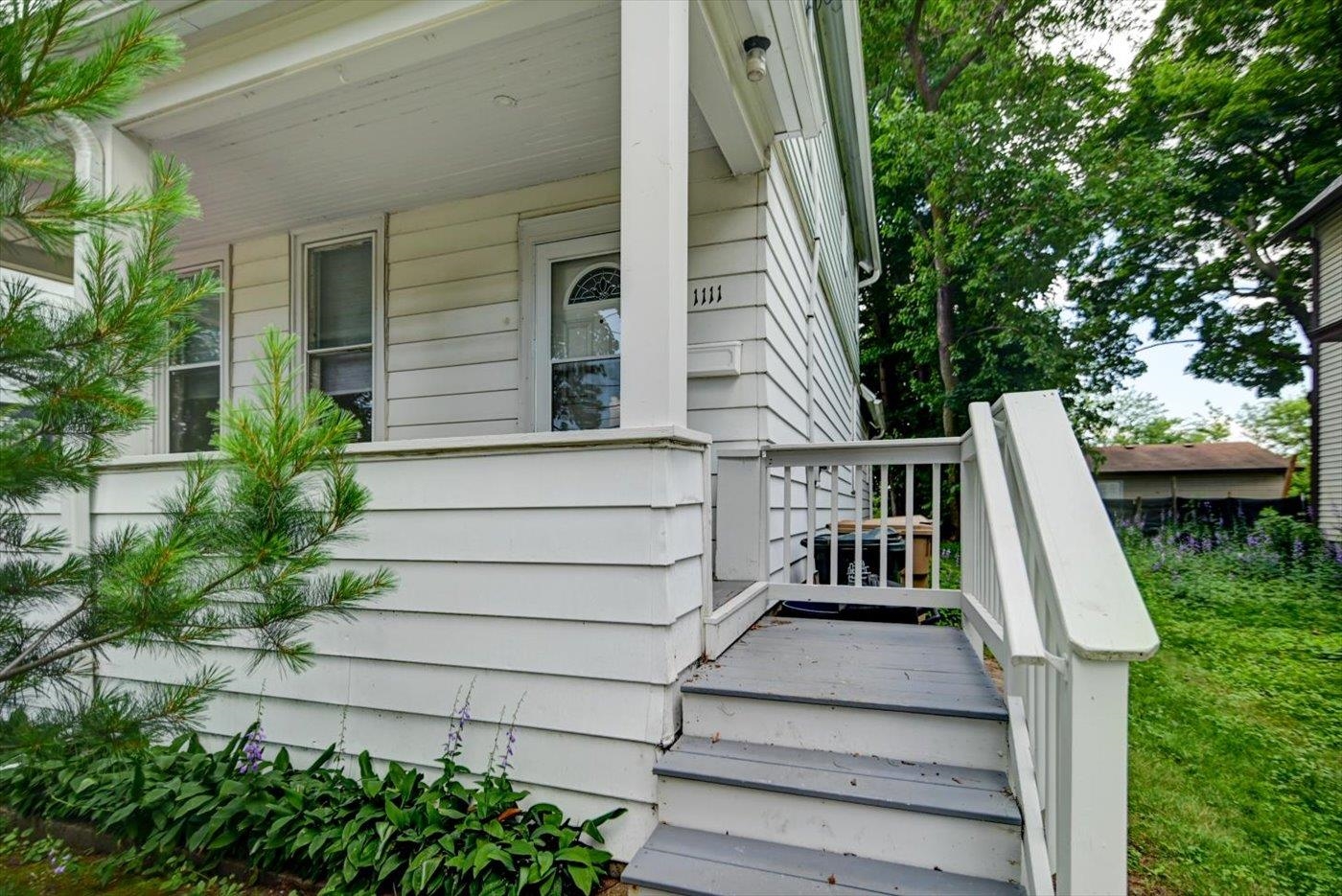 1111 Erin Street