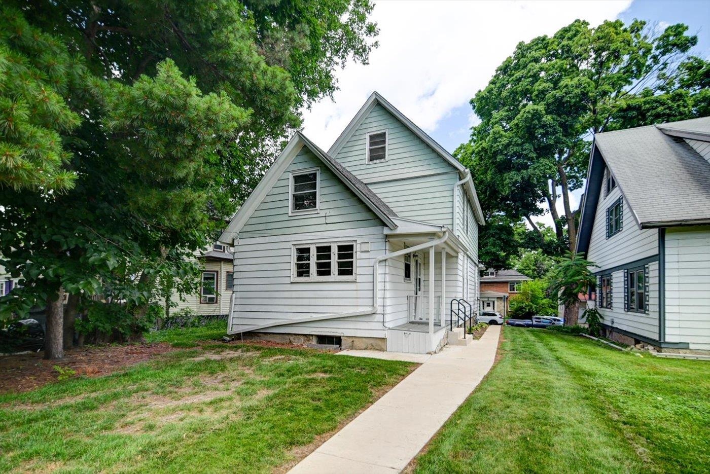 1111 Erin Street