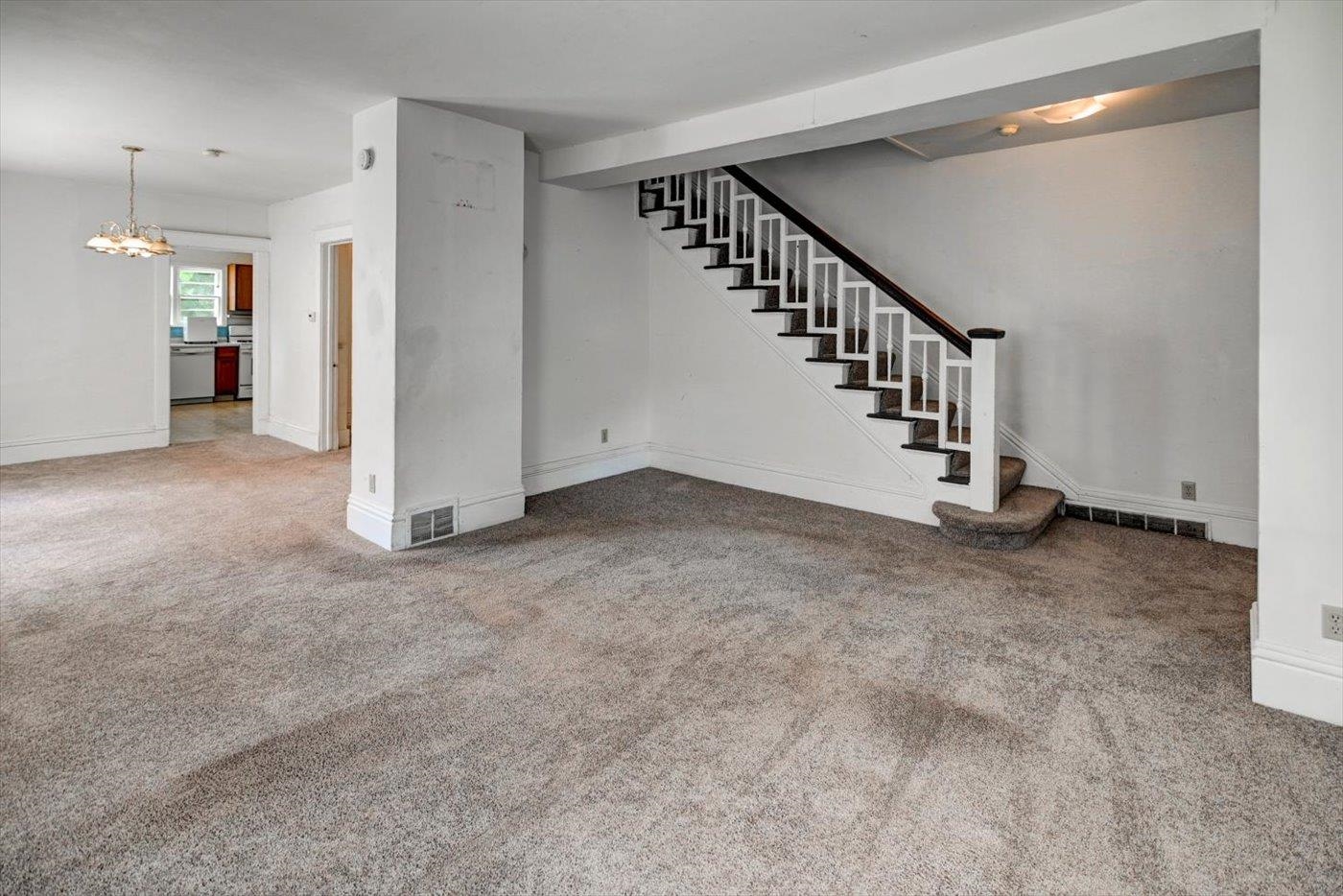1111 Erin Street