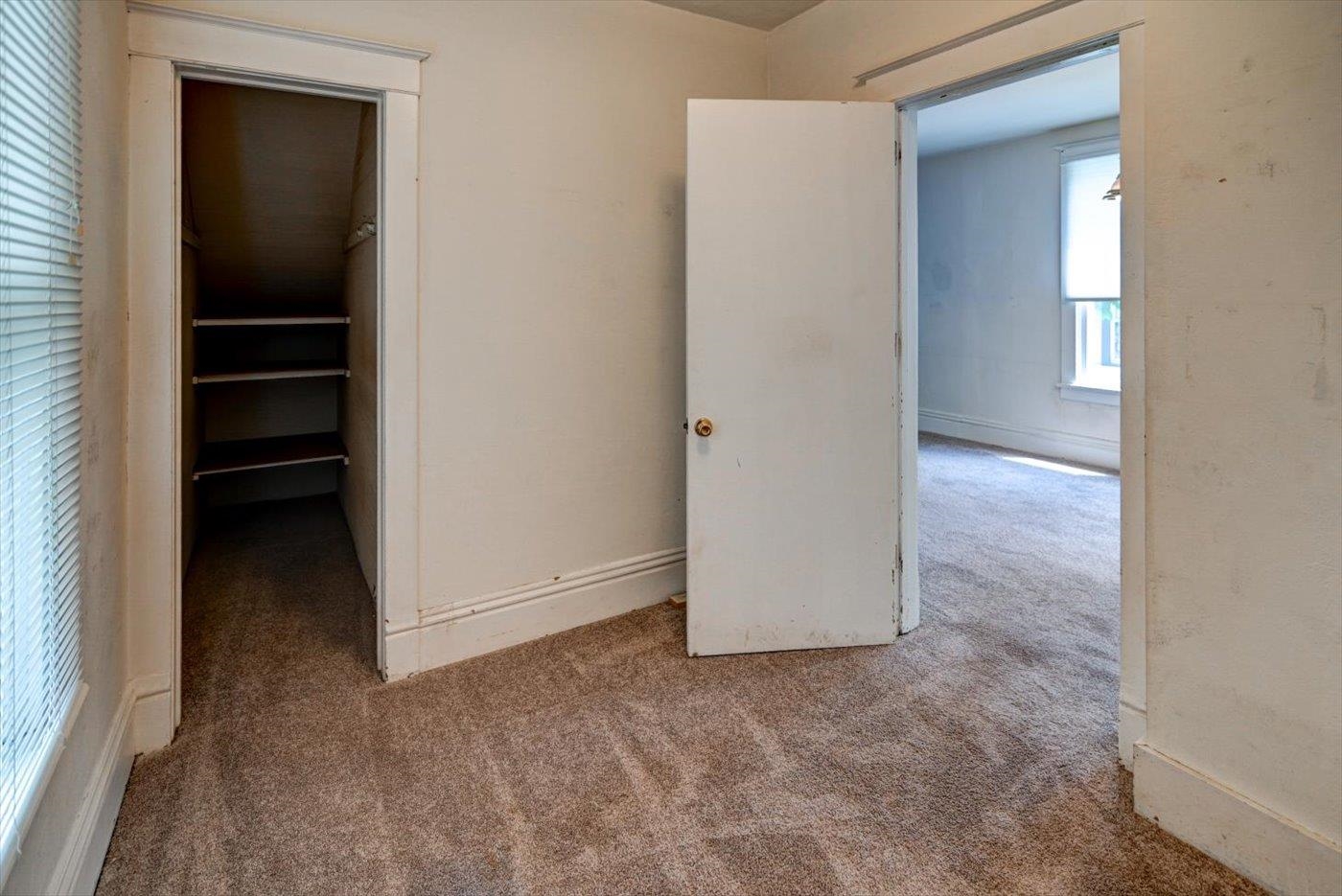 1111 Erin Street
