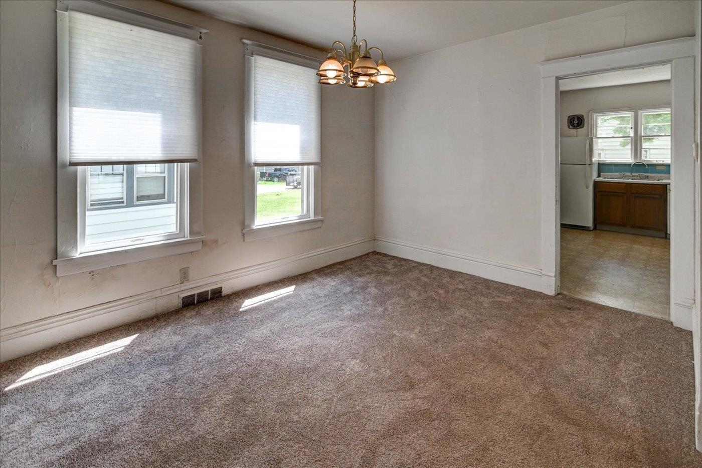 1111 Erin Street