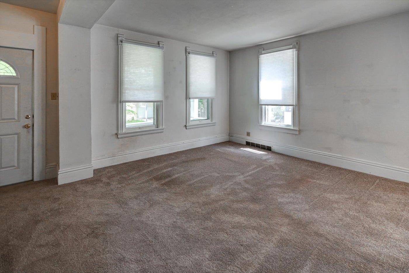 1111 Erin Street