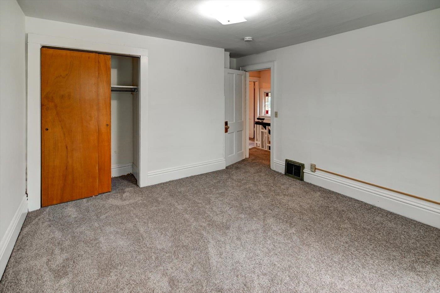 1111 Erin Street