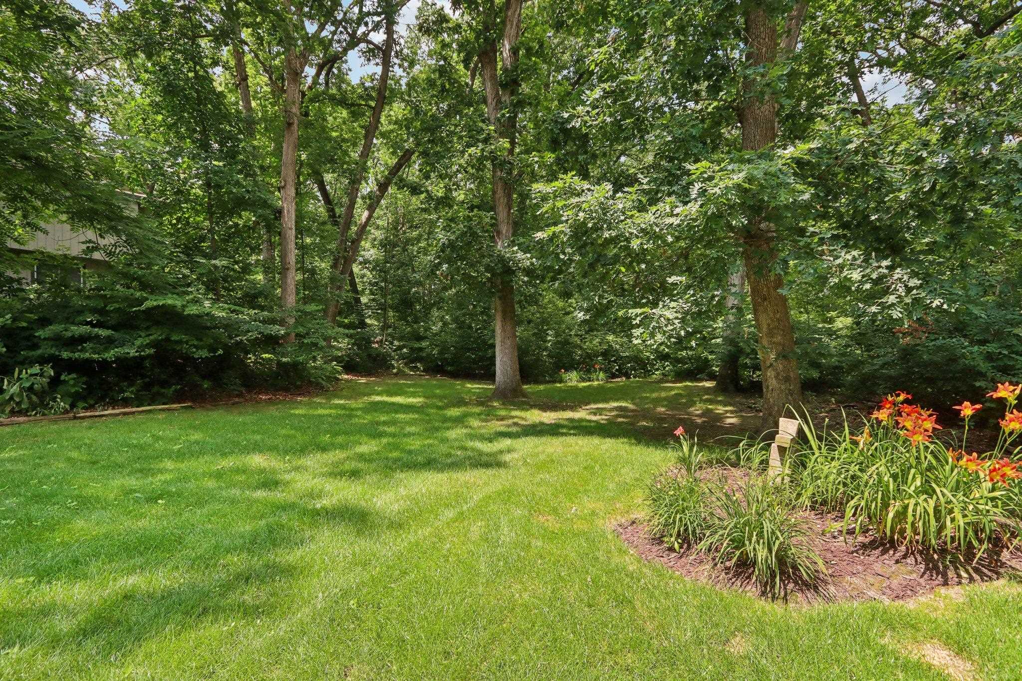 6241 S Highland Avenue