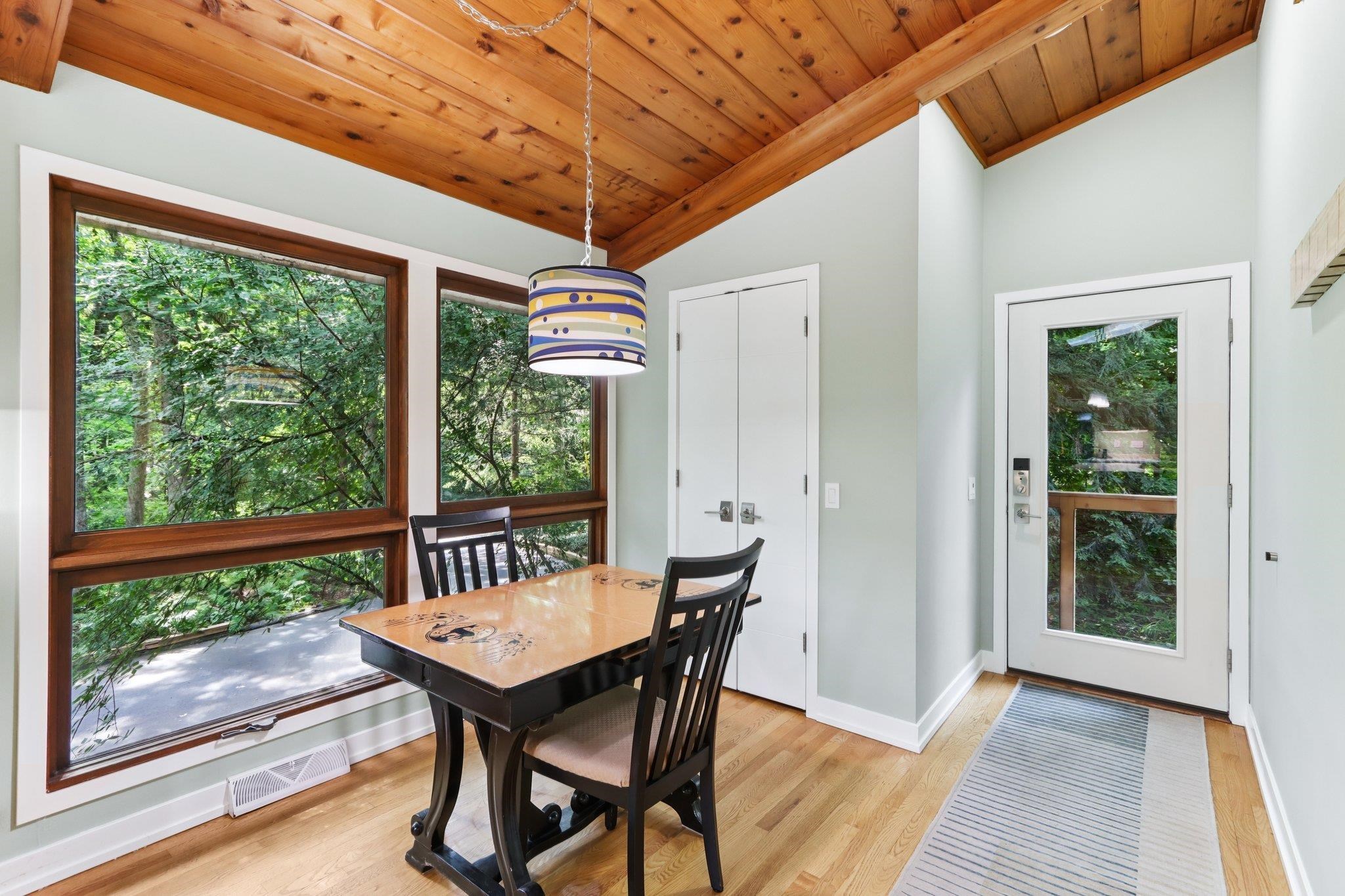 6241 S Highland Avenue