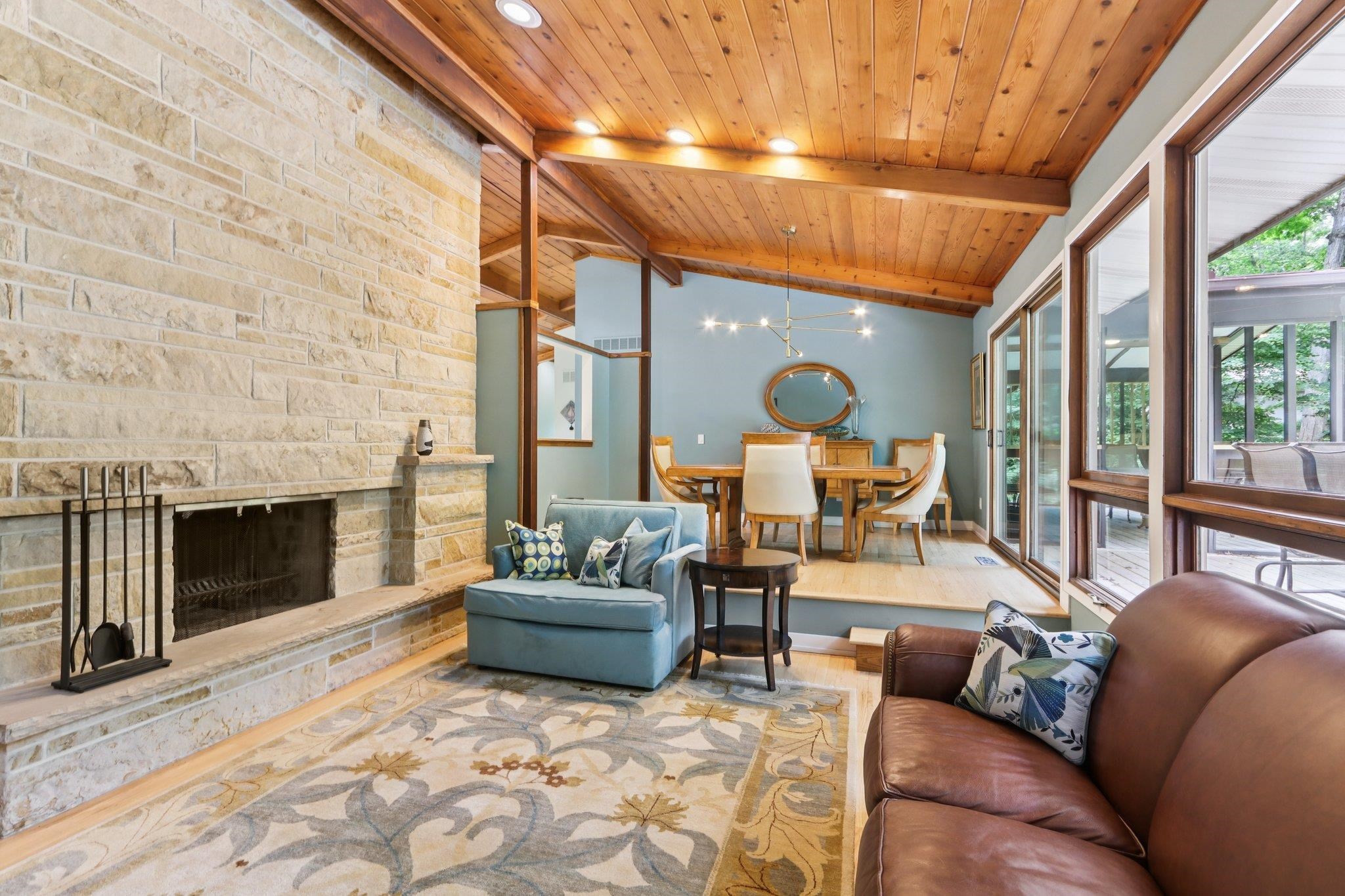 6241 S Highland Avenue