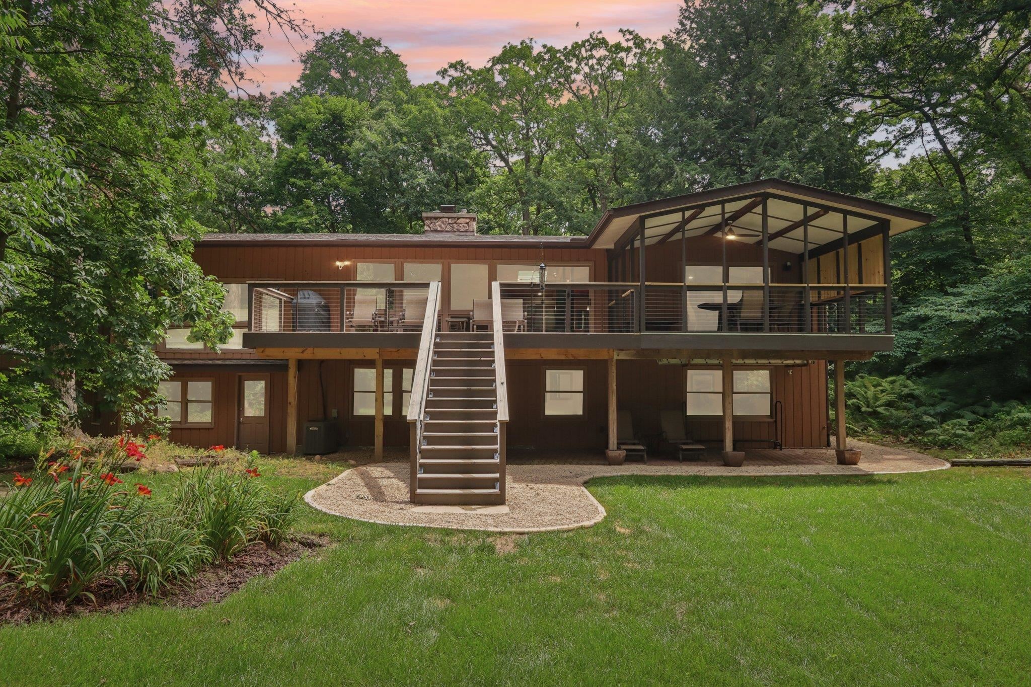 6241 S Highland Avenue