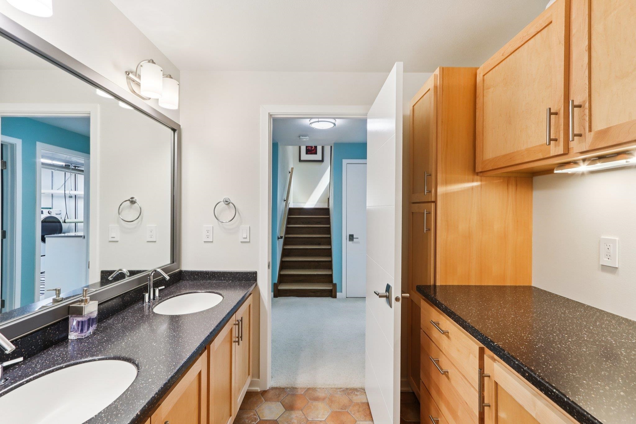 6241 S Highland Avenue