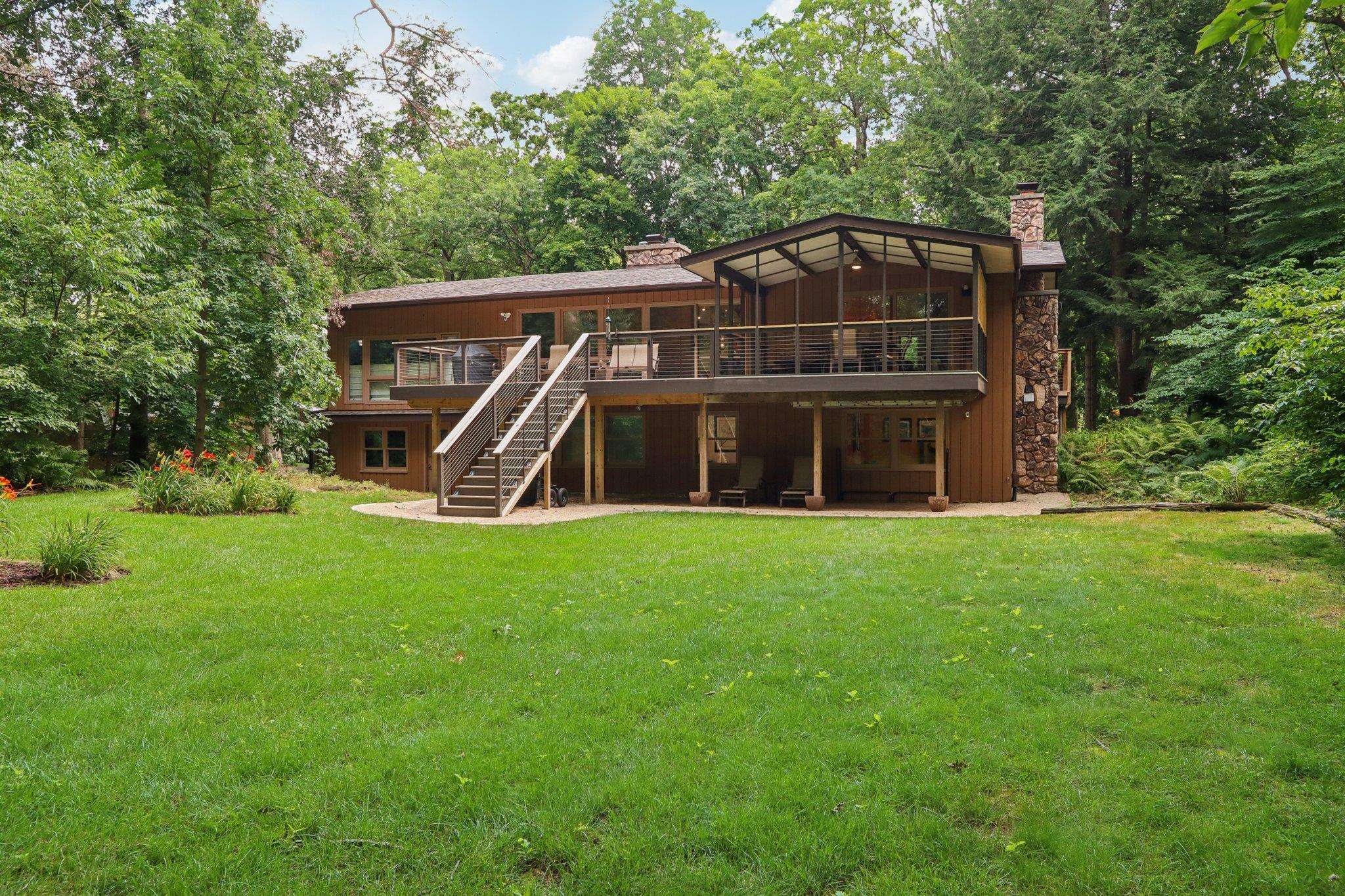 6241 S Highland Avenue