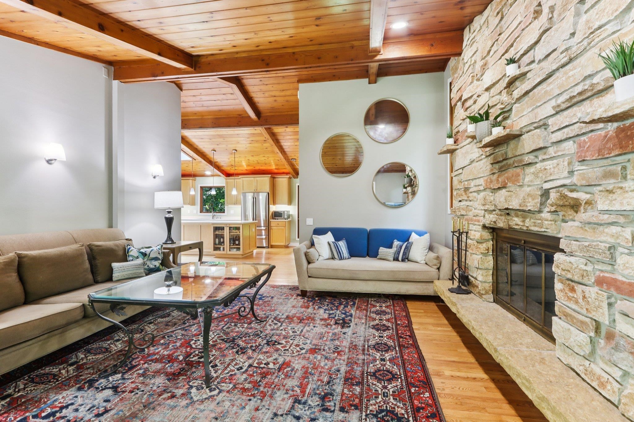 6241 S Highland Avenue