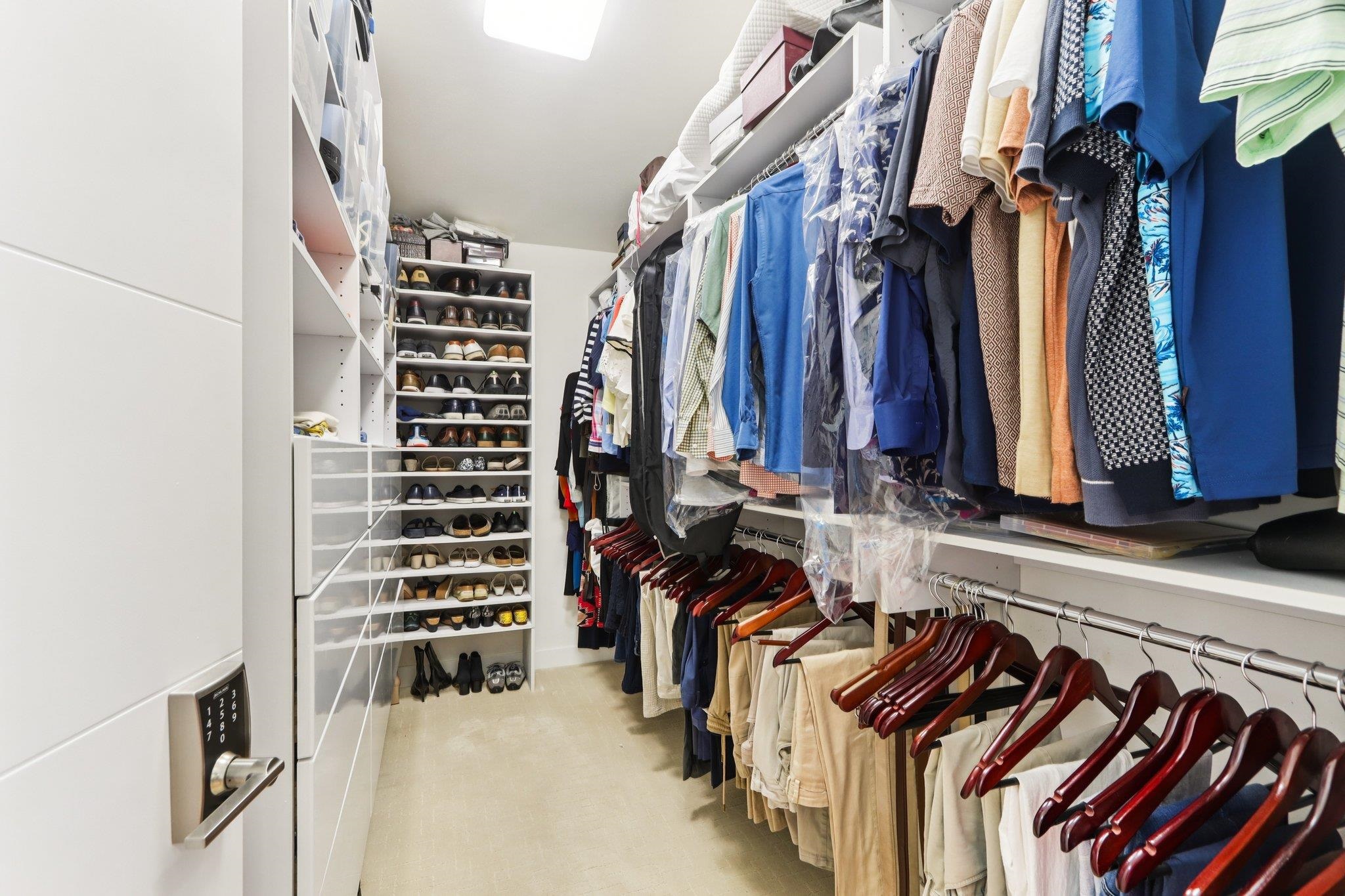 6241 S Highland Avenue