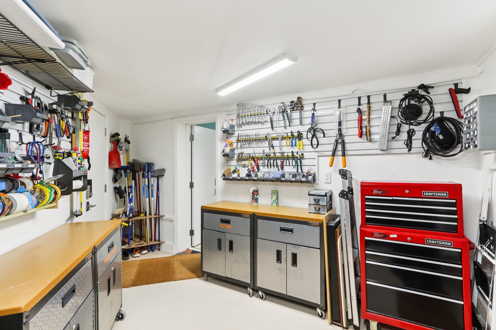 6241 S Highland Avenue