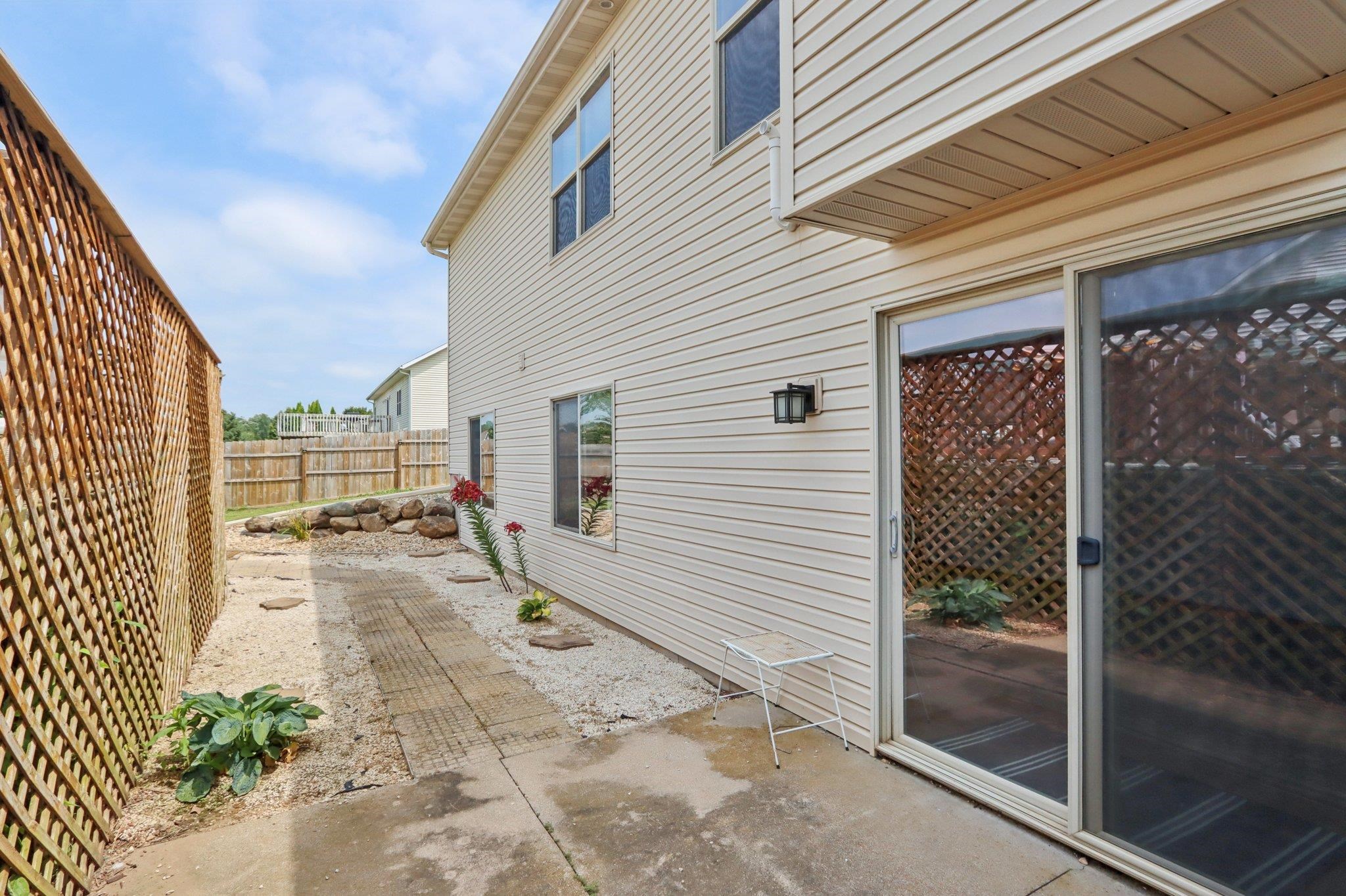 907 Links Drive