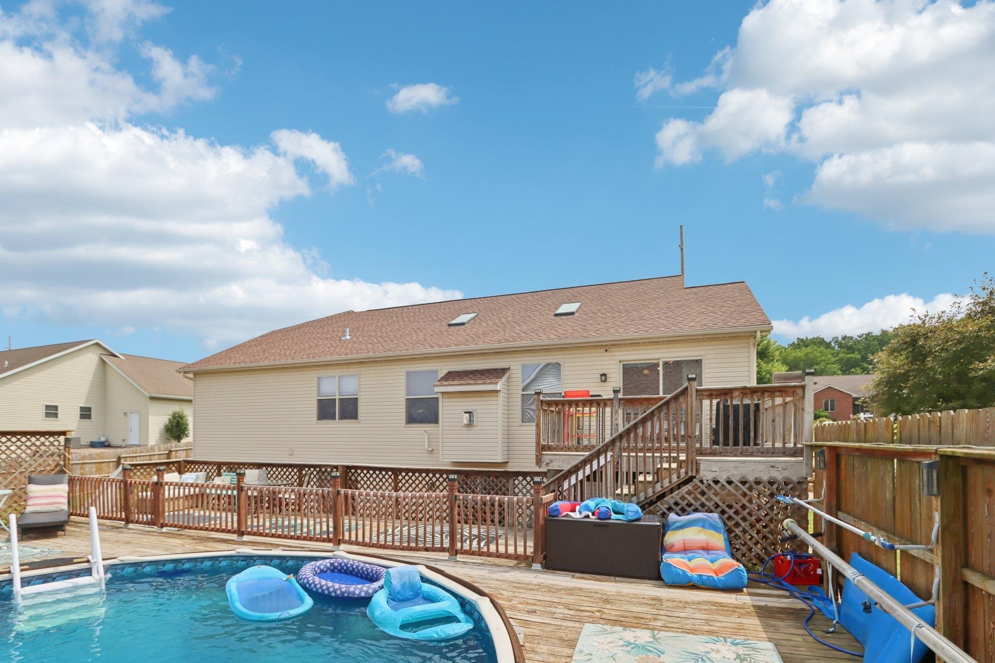 907 Links Drive