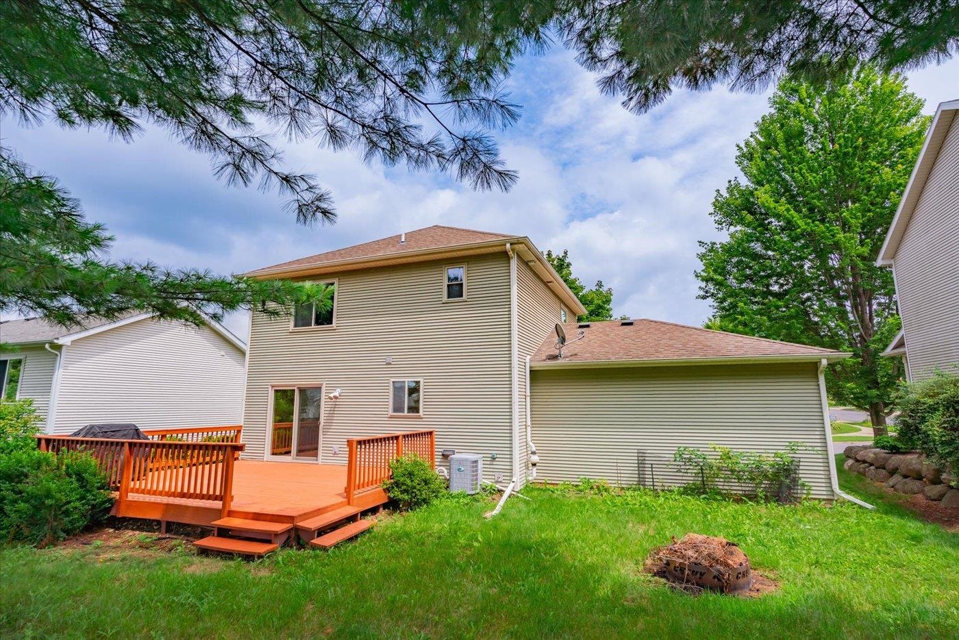 1406 Dewberry Drive