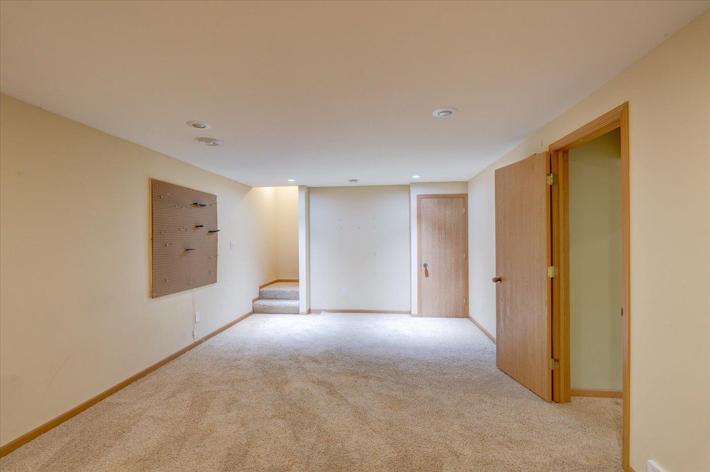 1406 Dewberry Drive