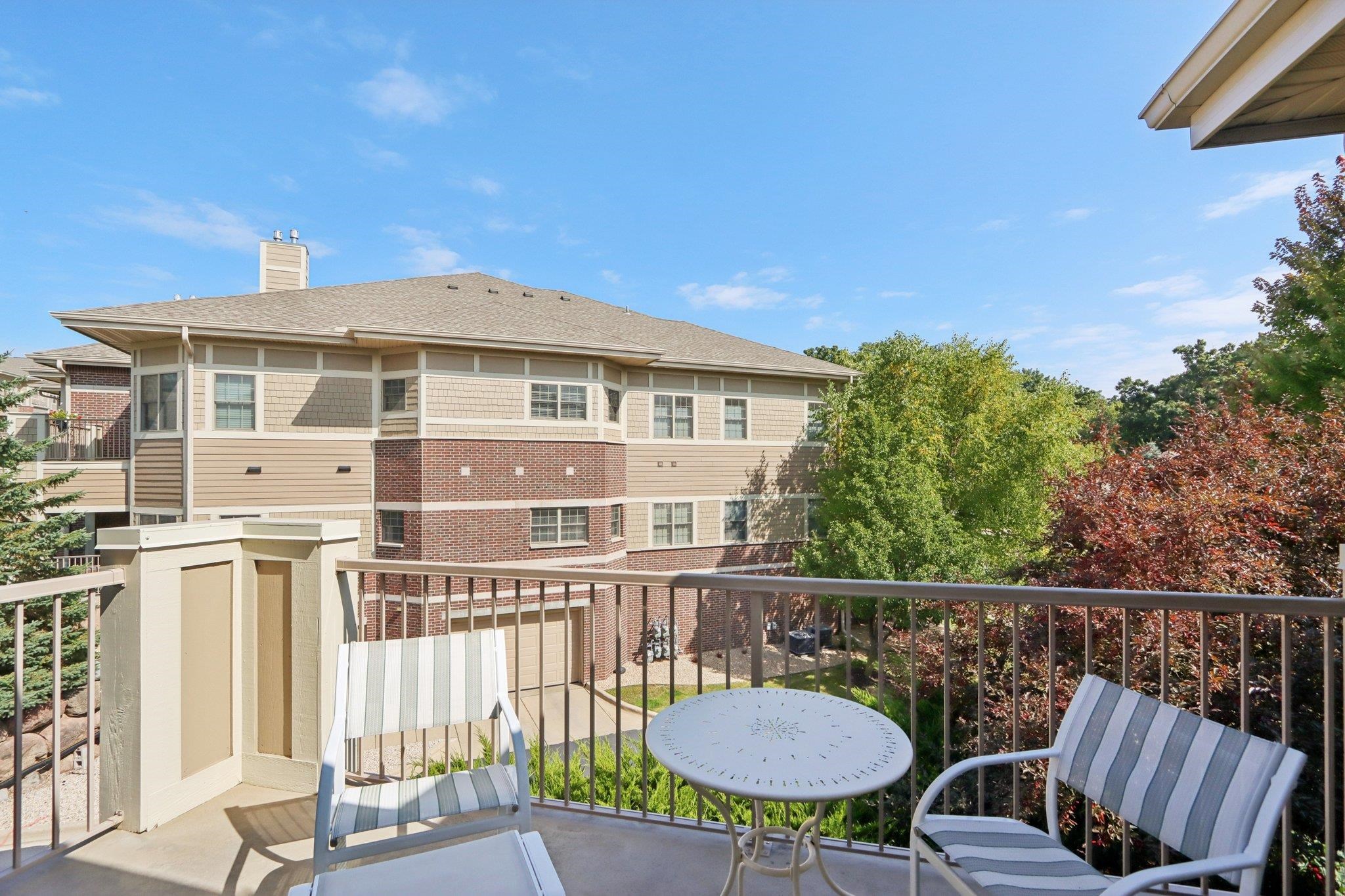 9002 Hawks Reserve Lane 202